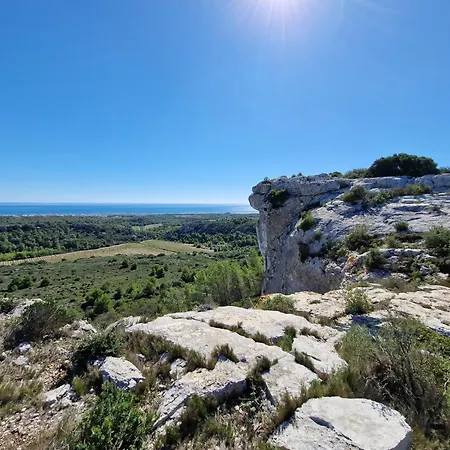 Апартаменты Agreable T2 A 2 Pas De La *